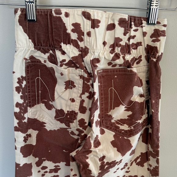 Show Me Your Mumu Cow Print Flare Pants XS Brown White Western Boho - Picture 4 of 5